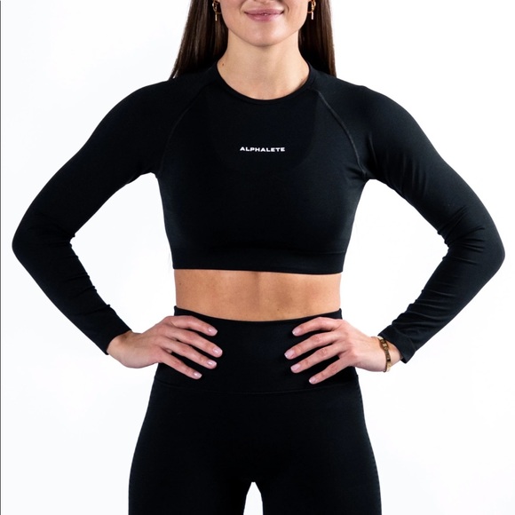 Alphalete amplify black long sleeve - Picture 1 of 4